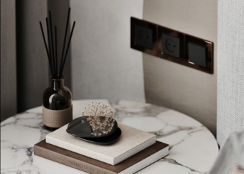 Grey bedroom_4